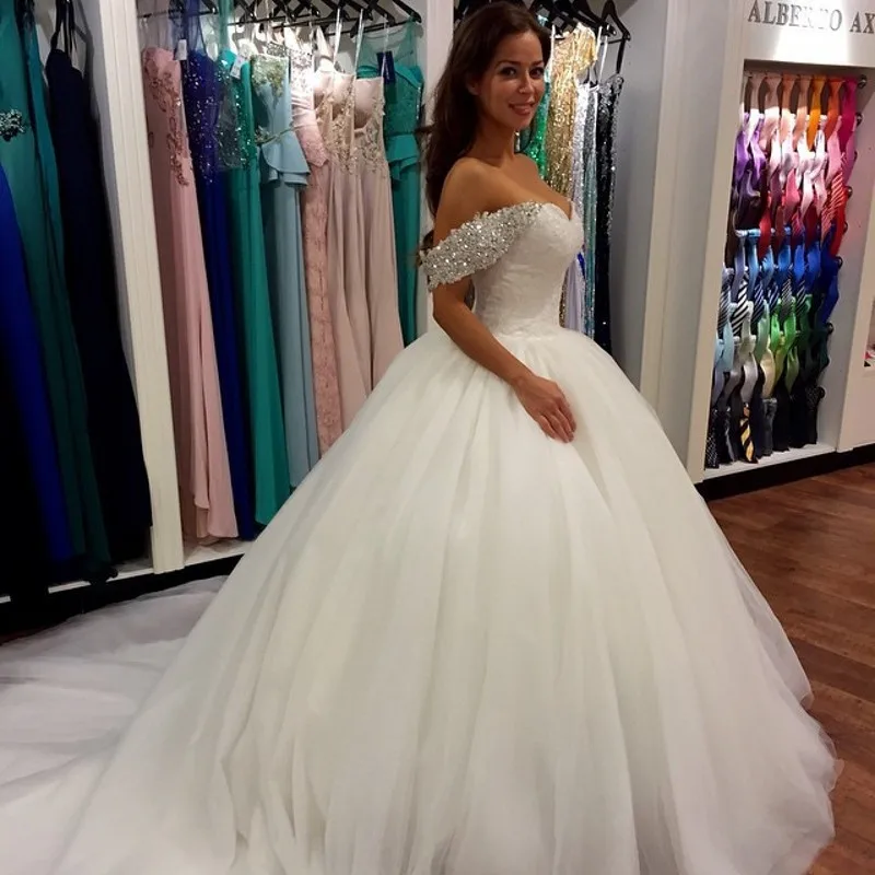 Elegant Plus Size Wedding Dresses Crystal Beaded Sweetheart Bridal Gown Custom