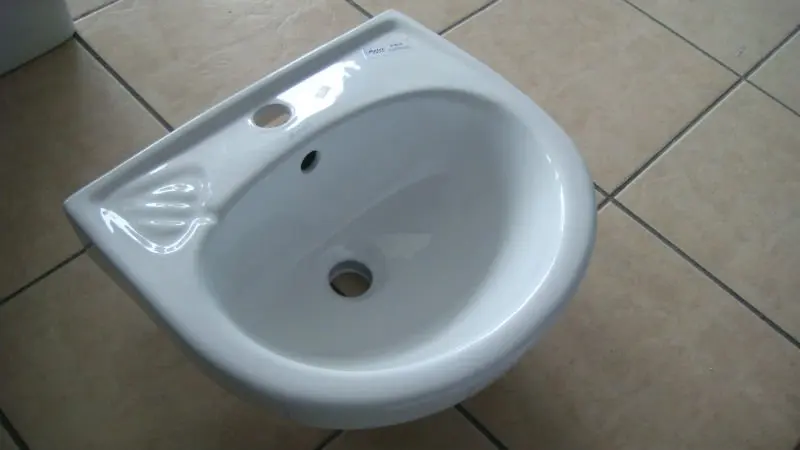 16" ceramic wall huang simple small size wash corner wash basin