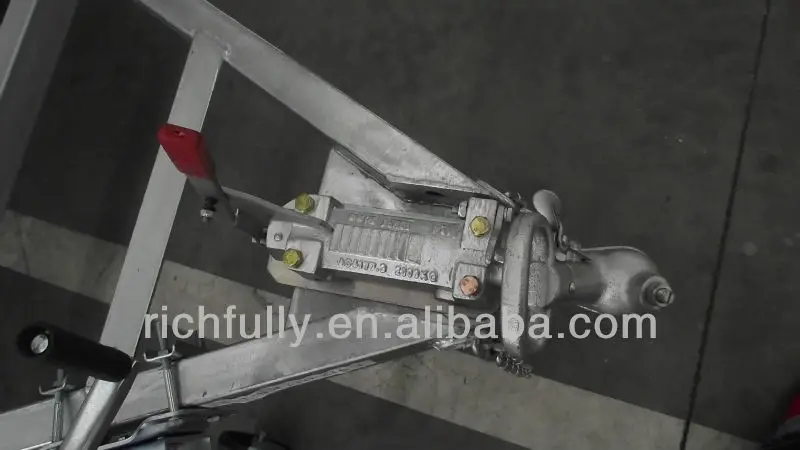 50mm Australian style coupling with brake.JPG