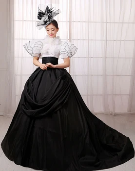 Queen's Dress