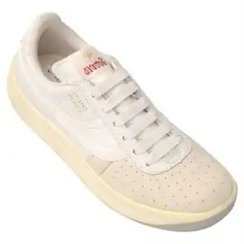 servis cheetah shoes