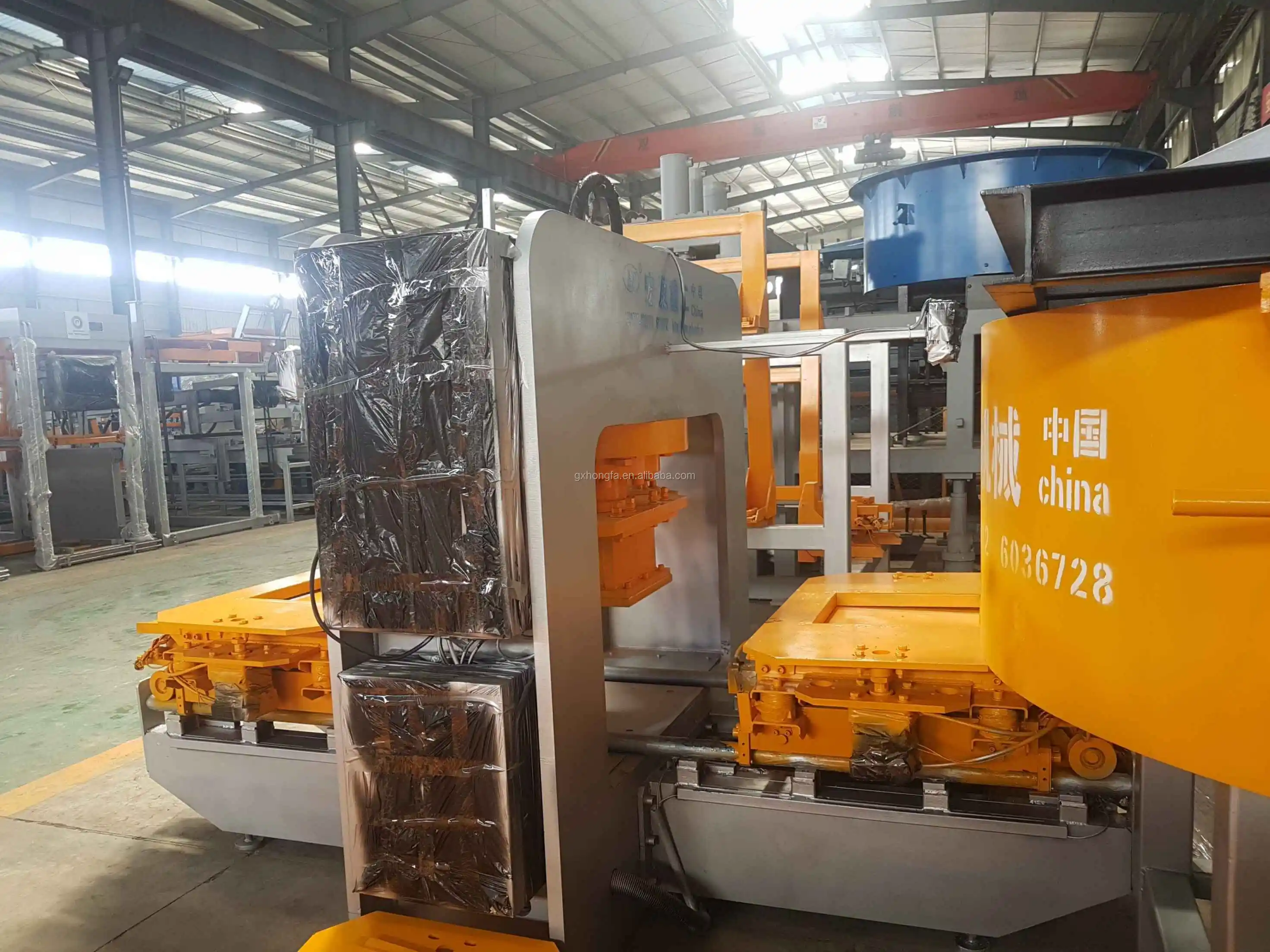 Manufacturer Glazed Tile Forming Floor Wall Tiles Machine Concrete Cement Paving Terrazzo Floor