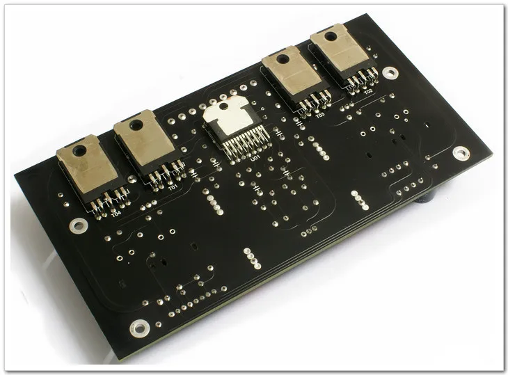 Figure 1 Resistorcapacitor Reset Delay Circuit
