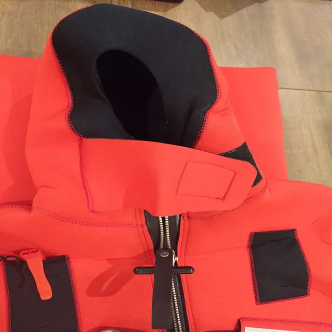 solas approval waterproof immersion suit with light