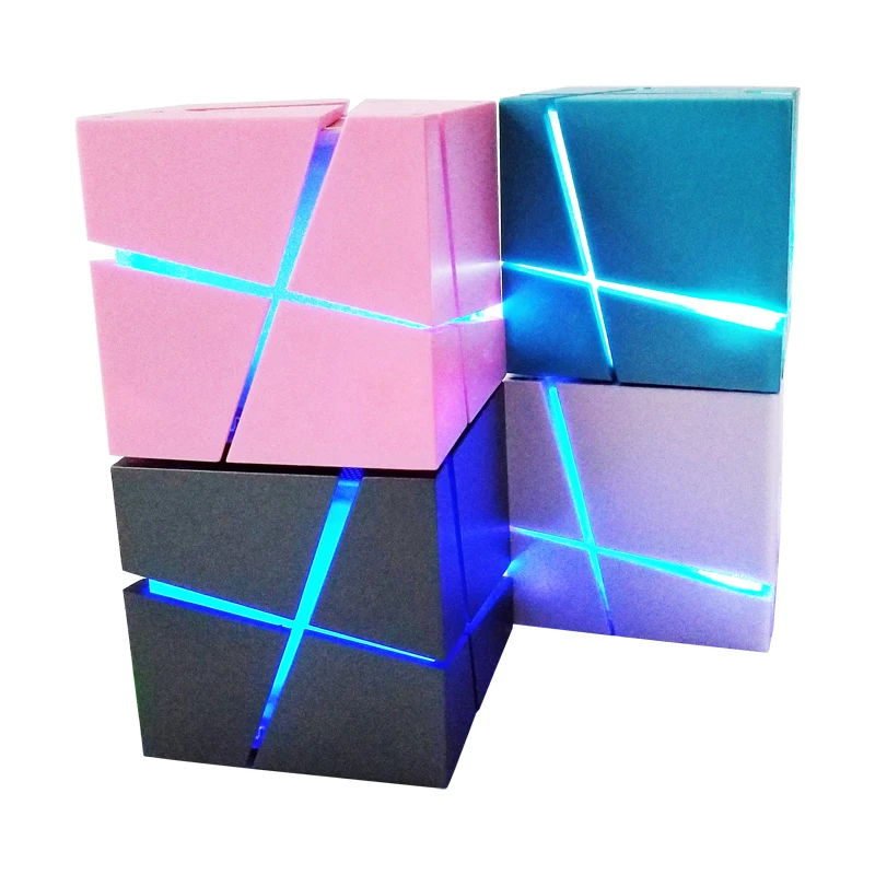 Mini Cute Magic Qone Led Light Wireless 