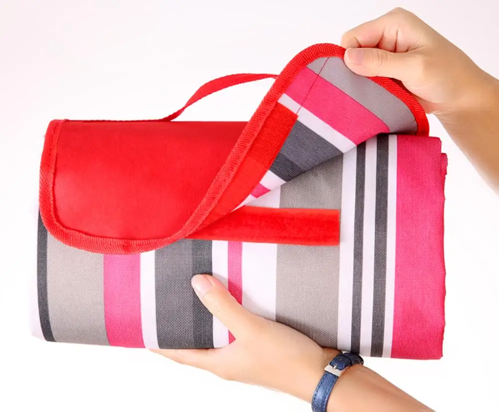Outdoor Sporting Event Fold Up Waterproof Picnic Blankets Buy Fold Up Picnic Blankets,Sporting