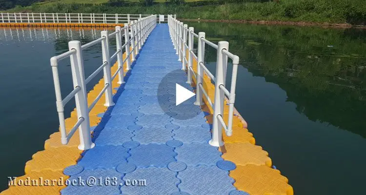 Modular floating bridge