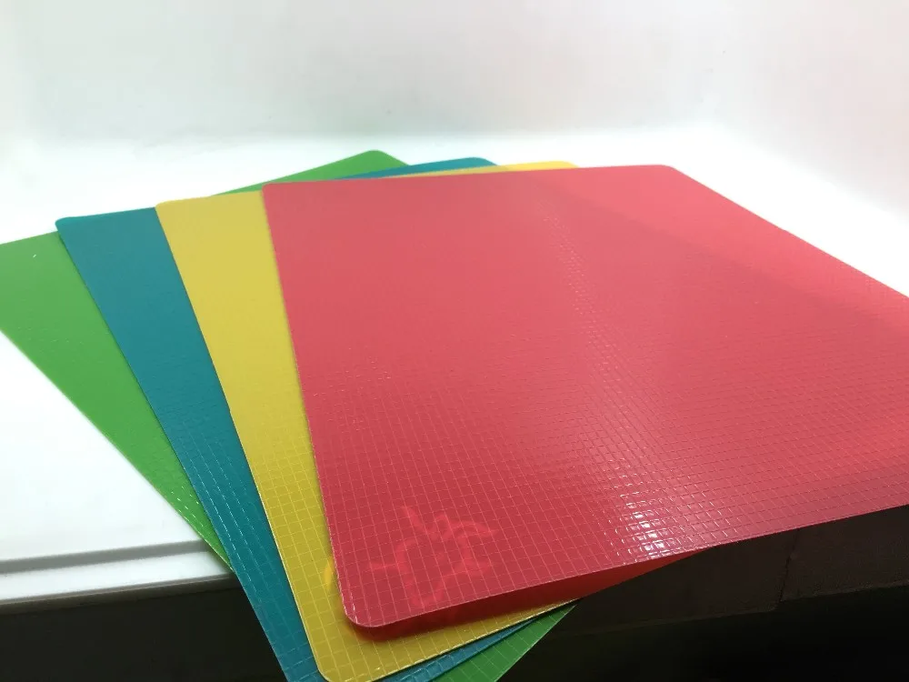 plastic cutting mat