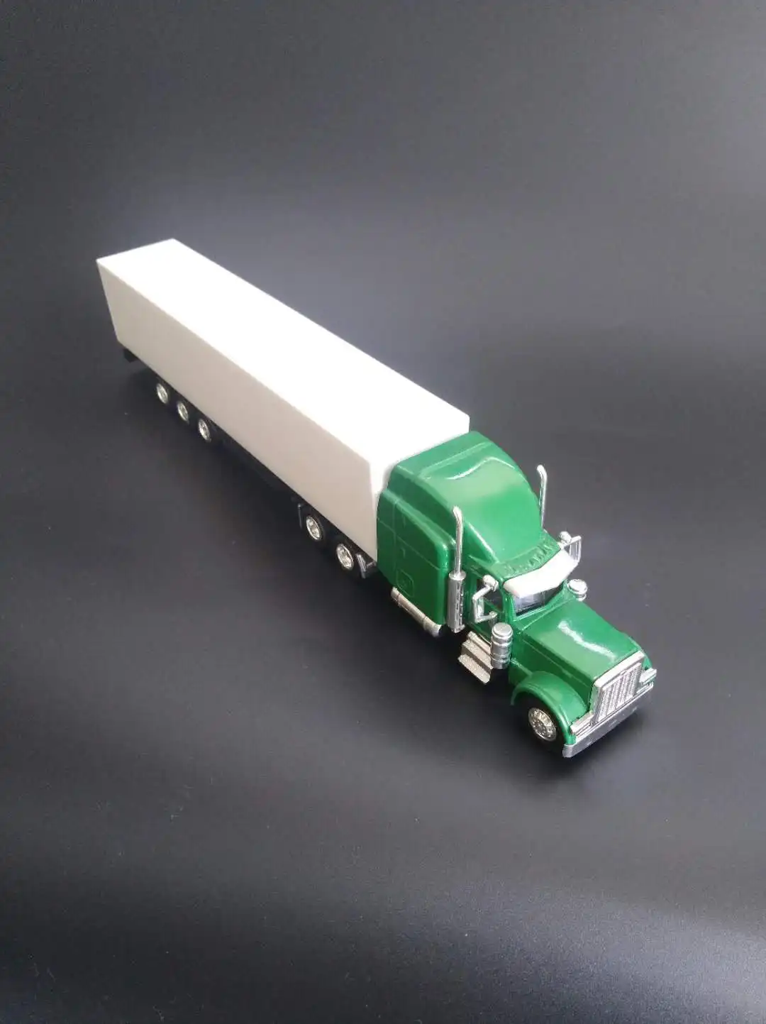 plastic semi truck models