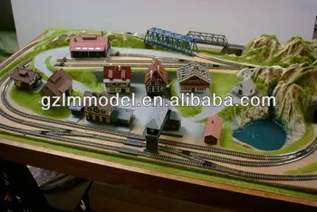 z scale model train layouts