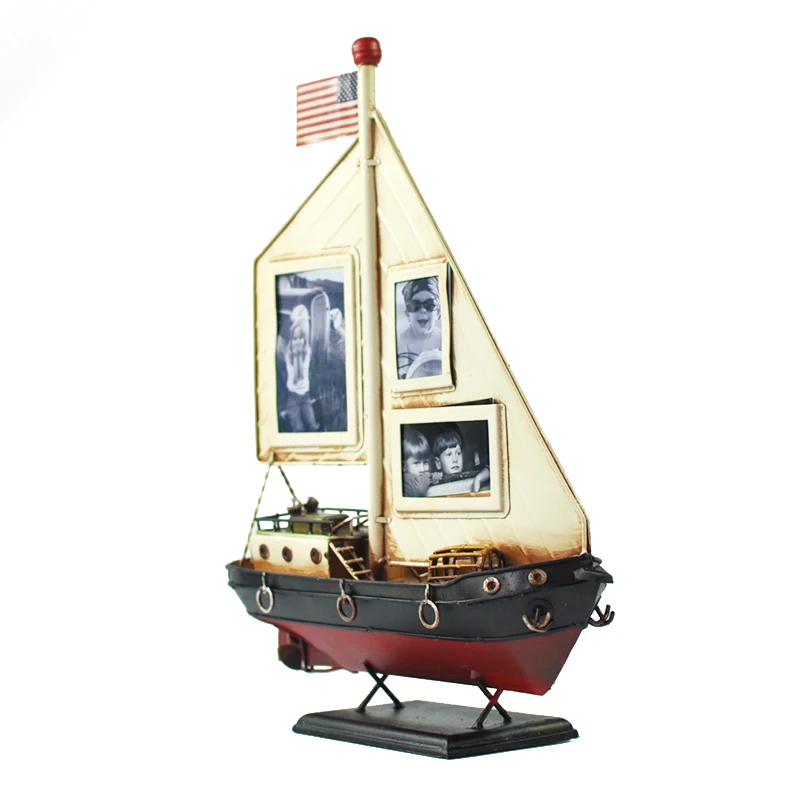 Retro Metal Model Ship Handmade Boat Figurine Sail Ship Miniature Decorative Ship Photo Frame