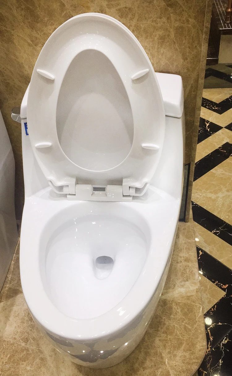 Bathroom Ceramic super swirling One piece toilet  Siphonic Closet Toilet