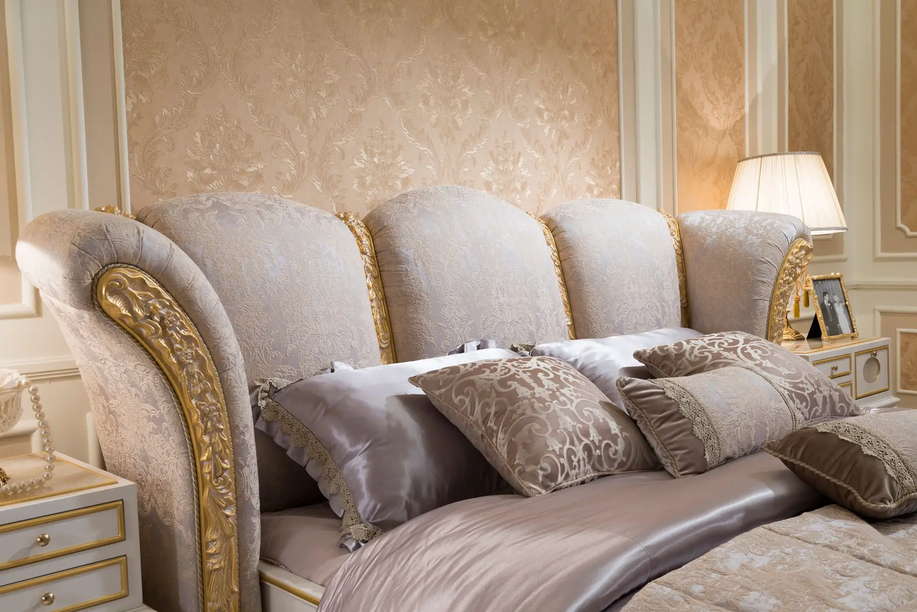 E66 bed headboard.jpg