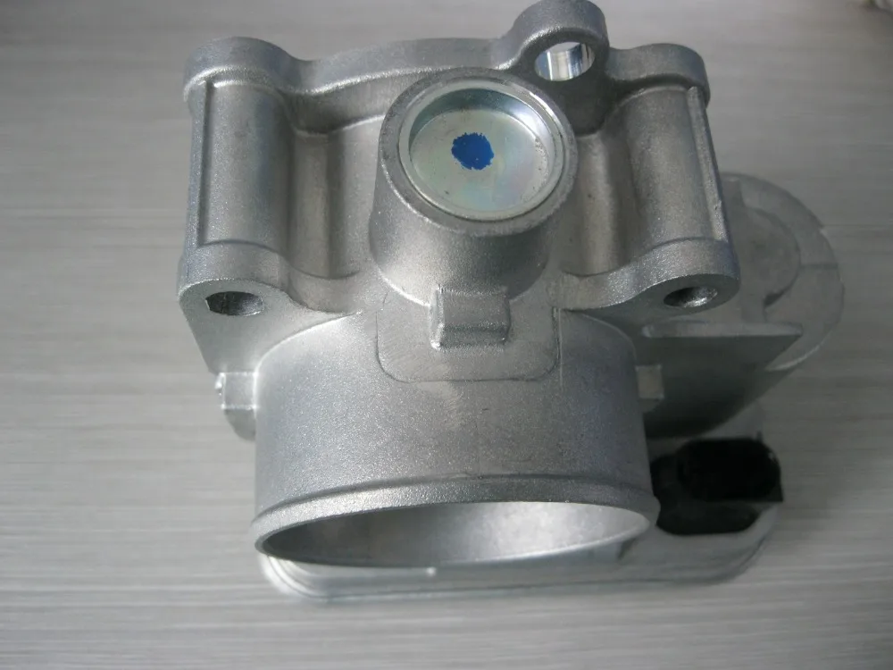 车身部件  其他车身零配件  oe name application 4891735ac throttle