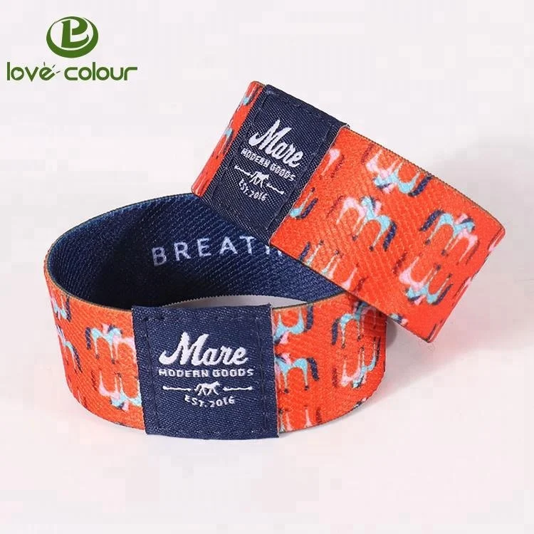 elastic wrist band (12)