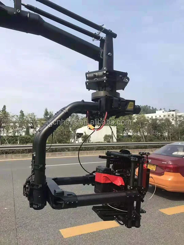 highest car crane 2.jpg