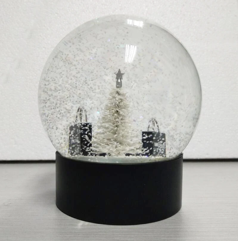 snow globe6.jpg