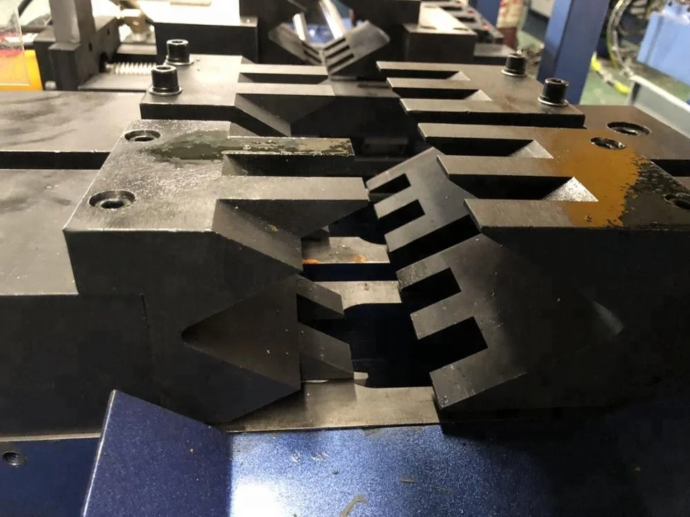 Fuall Automatic Hydraulic Exhaust Pipe Cutters With High Speed And