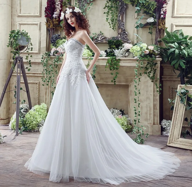 Inexpensive Lace Wedding Dress