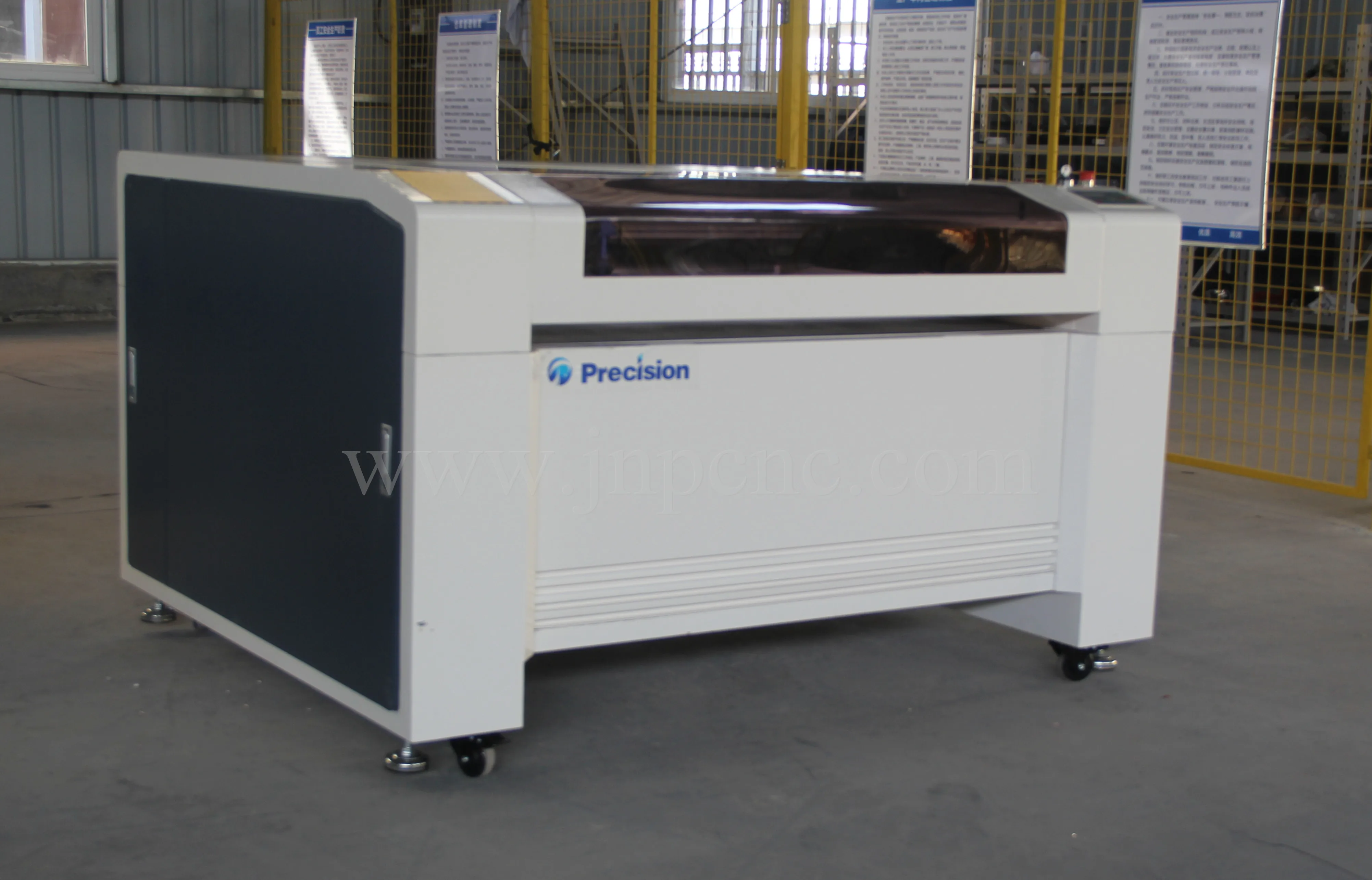 Jinan PRECISION CNC CO2 Laser Cutting and Engraving Machine