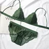Factory Direct Sales Women's Solid Peacock Lace Wire Free Bra Sets Stylish Lightly Padded Triangle Bra & Brief Sets