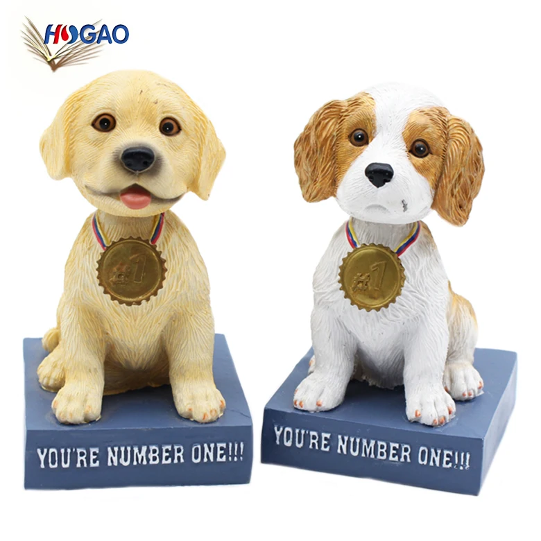 Cute Oem Gift Items 2018 Home Office Resin Shaking Head Toy Moving Head