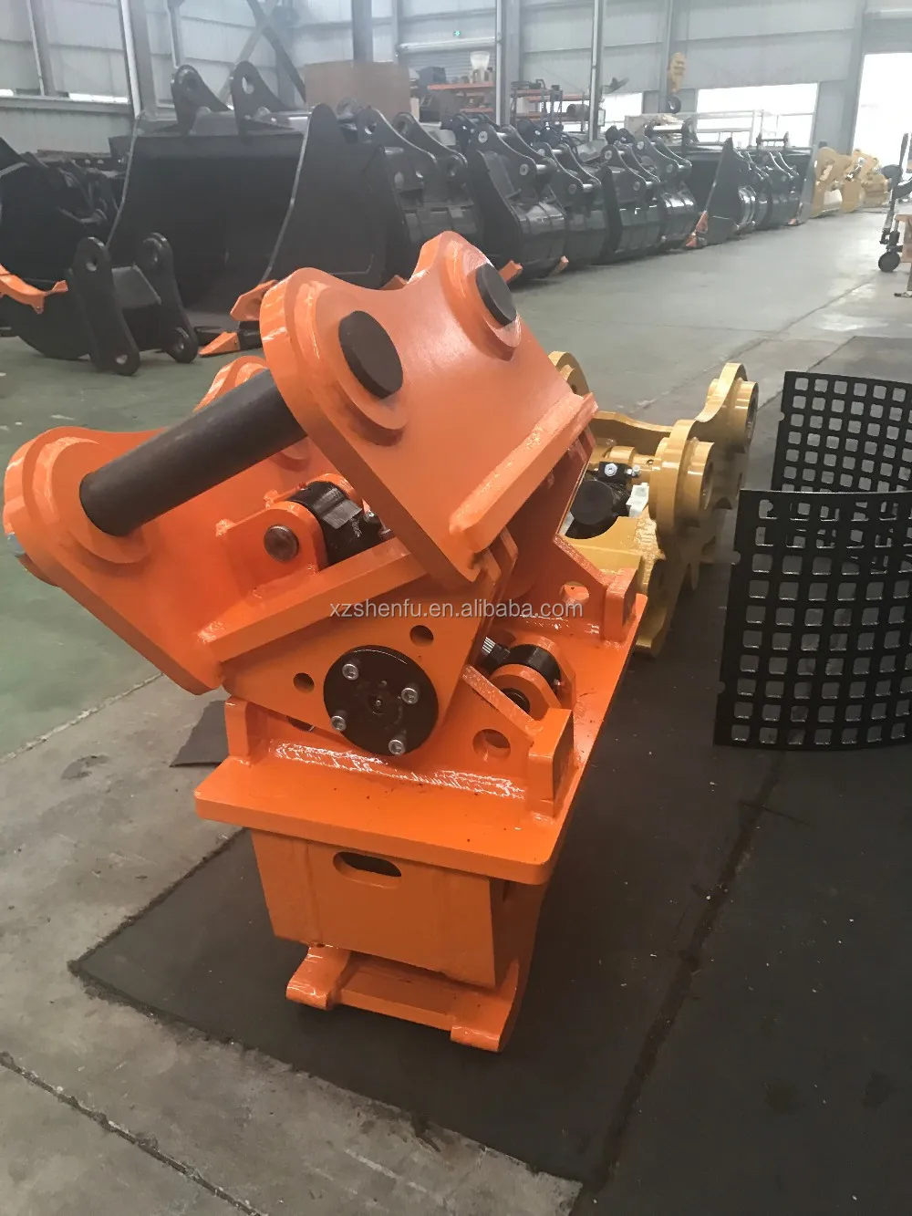 Sf 12t Excavator Buckets Quick Couplers And Hithes Tilting Type With