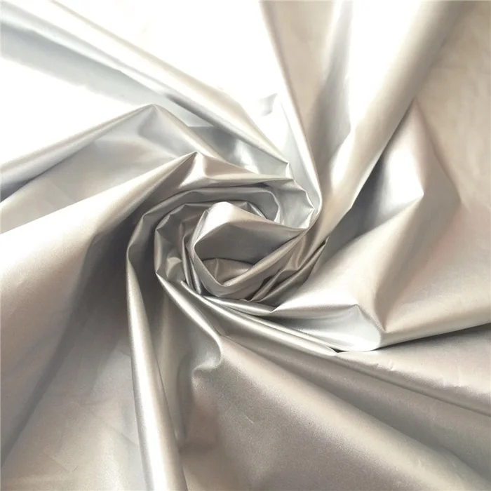 Chinese Supplier 100% Polyester Silver Coated Blackout Fabric - Buy ...