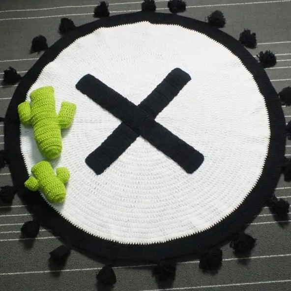 Handmade playmat Cotton baby floor carpet Fashion baby room decoration knitted blanket Round blanket with tassels