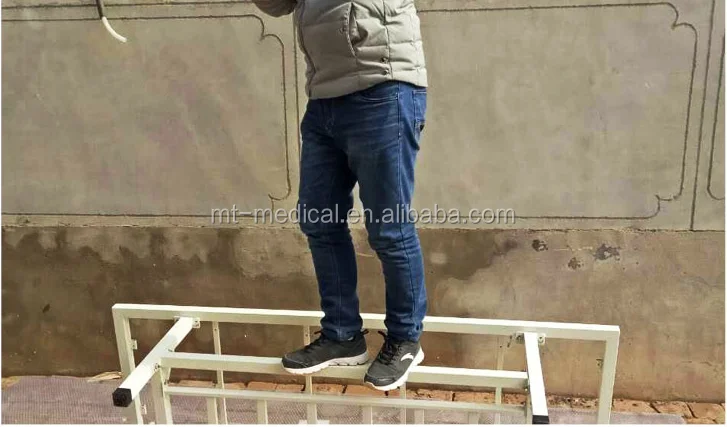 FACIAL BED could be customized from Chinese factory with good quality