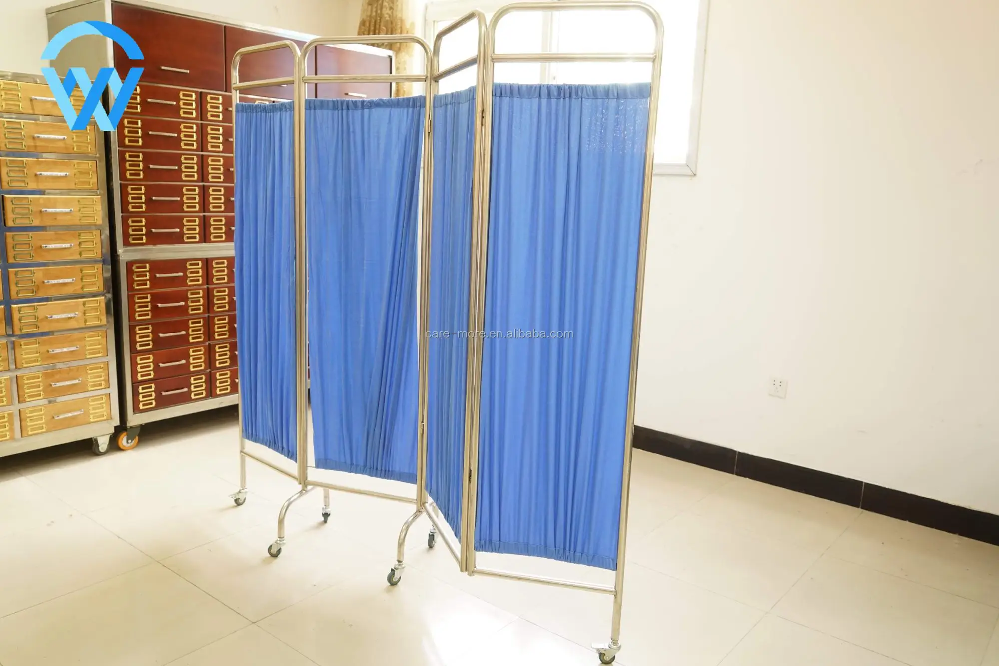 Durable Stainless Steel and Iron Material Medical Bedside Screen Three Folding Hospital Ward Screen