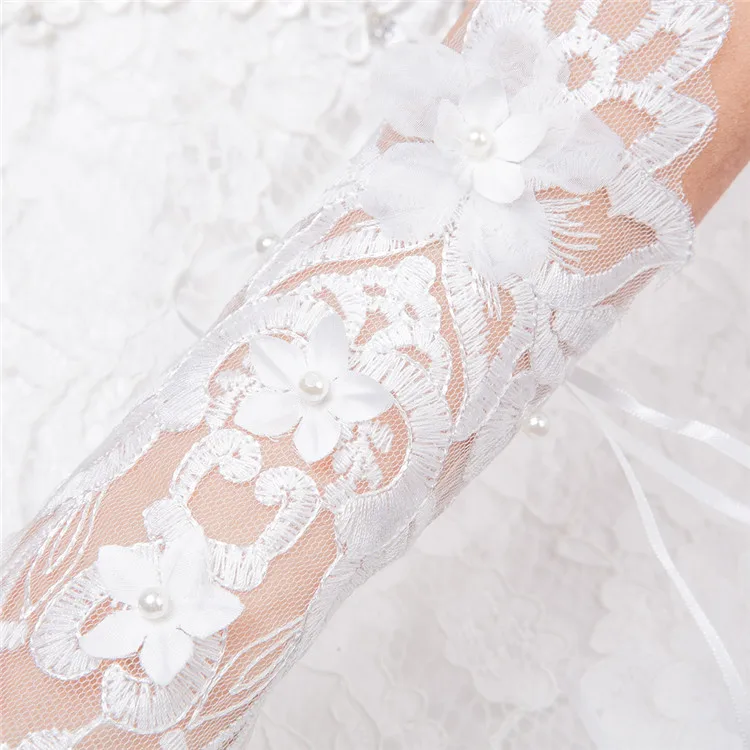 bridal gloves (9).jpg