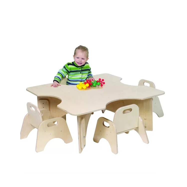 infant chair and table