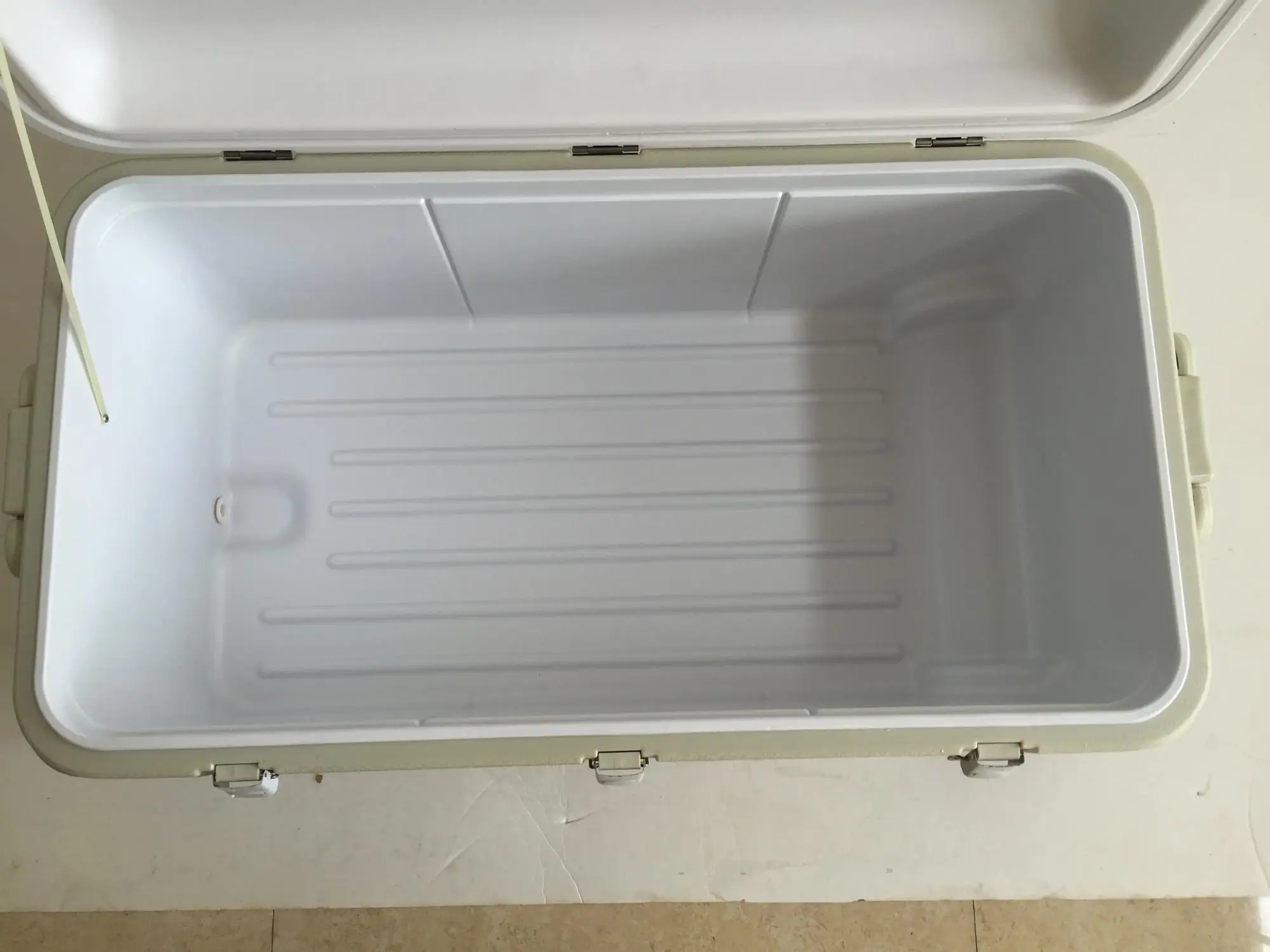 170l Large Ice Chest Chilly Bin Plastic Trolley Cooler Box With Wheels