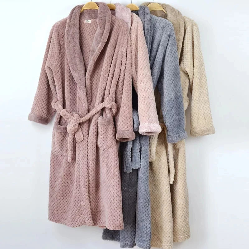 Pineapple Thickening Home Robe Coral Fleece Couple Home Nightgown Bulk