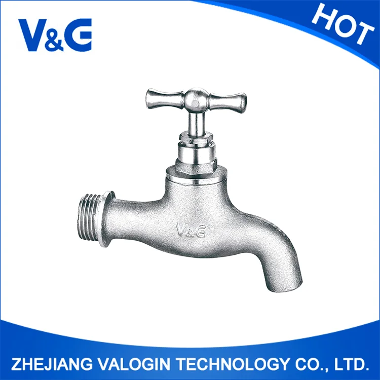 Pressure balancing valve faucet