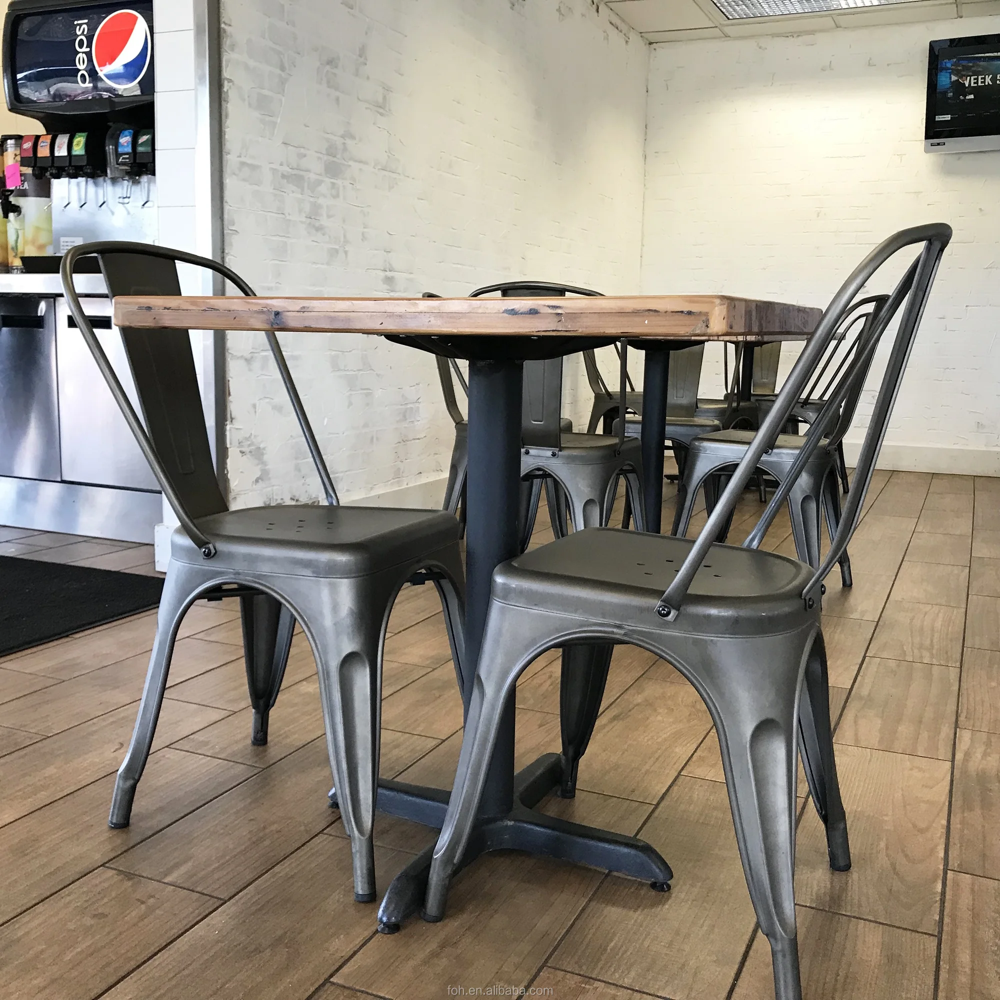 European Retro Restaurant Furniture Coffee Shop Round Square Solid Wood