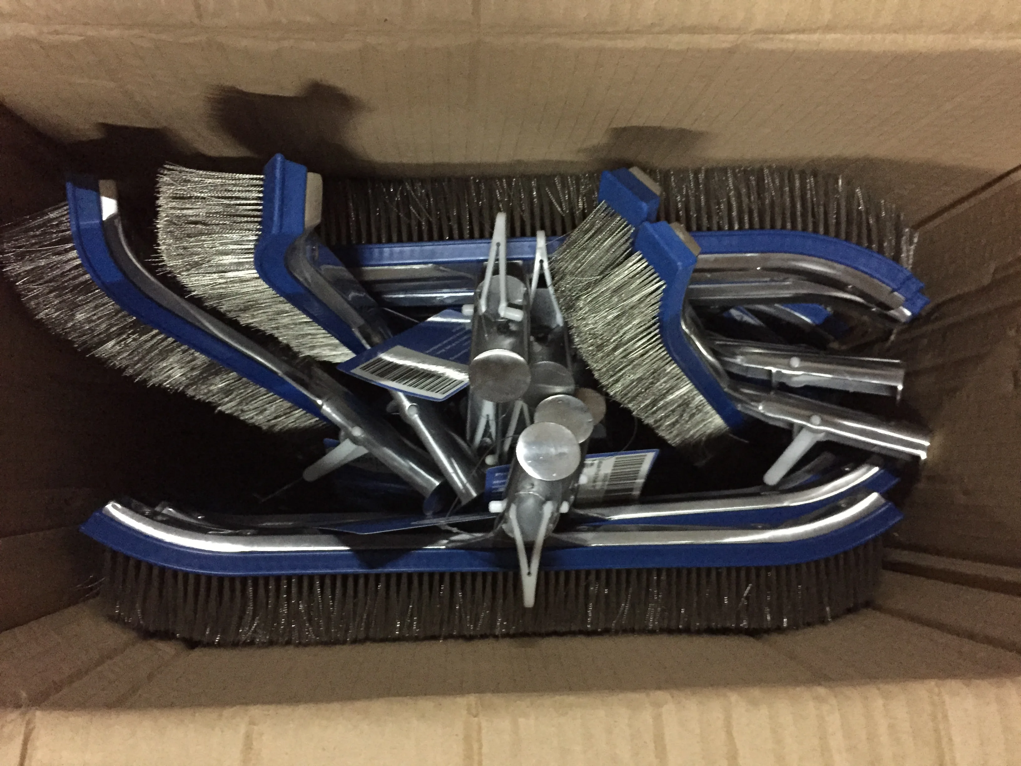 Heavy Duty 18'' Aluminum Swimming Pool Brush Stainless Steel Wire