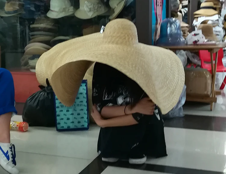 Super Large Straw Hat (2).jpg