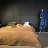 Wholesale bedding clothes Queen quilted plain solid color bedspread