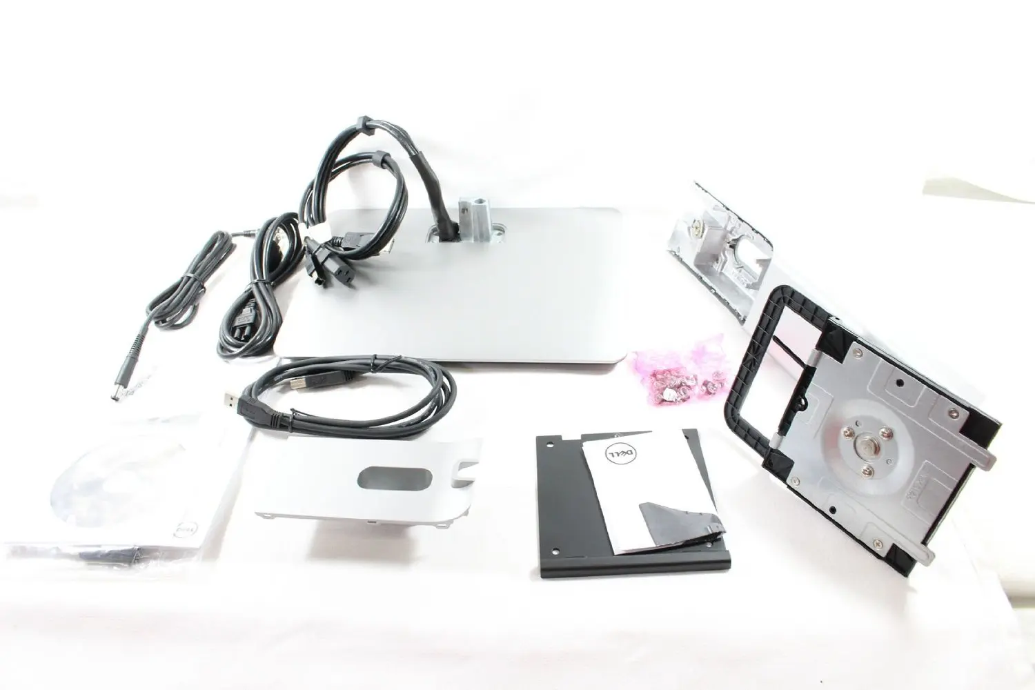Dell Universal Dock and Monitor Stand USB 3.0 Docking Station MKS14 - 0JD72