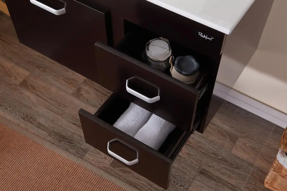 European Style Sanitary Ware Ceramic Hand Wash Wall Mounted Pvc