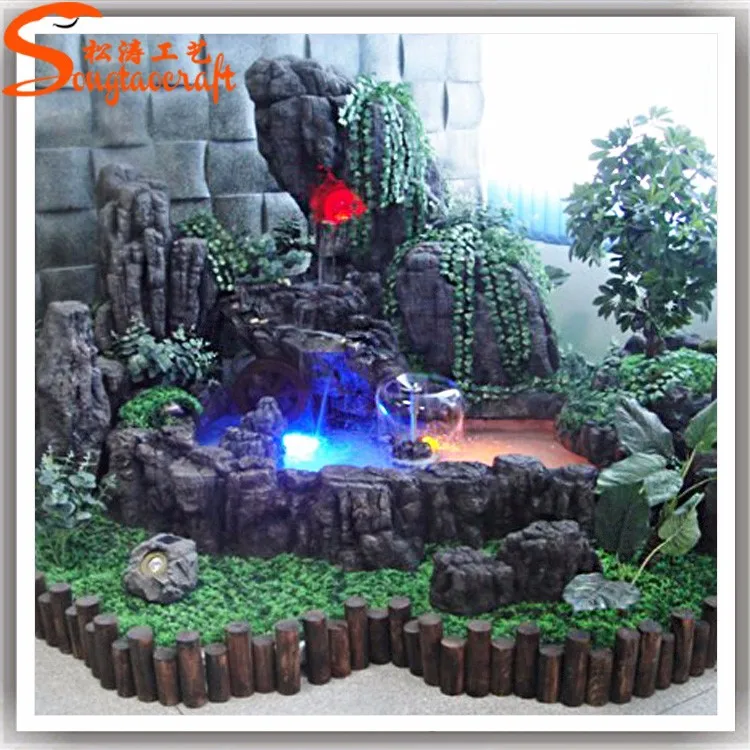 Fuente De Agua Pequeña,Cascadas Artificiales Montadas En La Pared Del