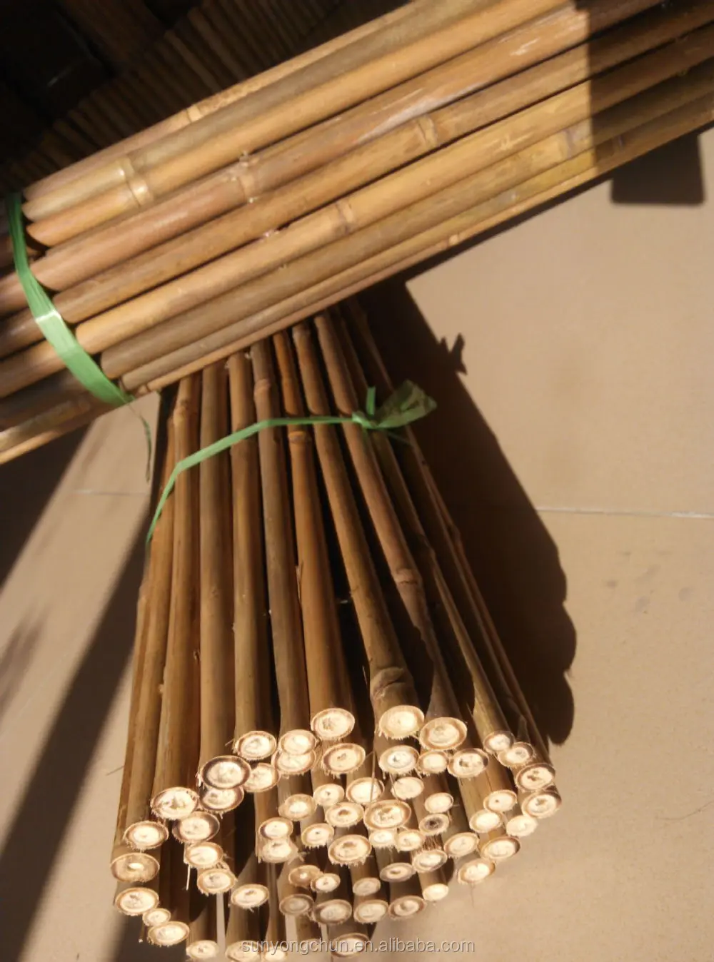 wholesale factory direct supplying hot sale cheap Tonkin Tsinglee cane eco natural cheap large bamboo poles