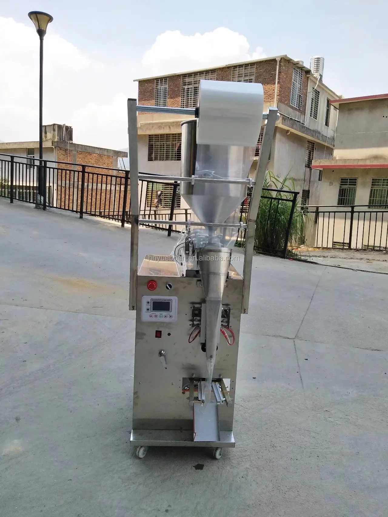 Hot Sale Automatic Ghee Oil Pouch Filling Packing Machine For Sale