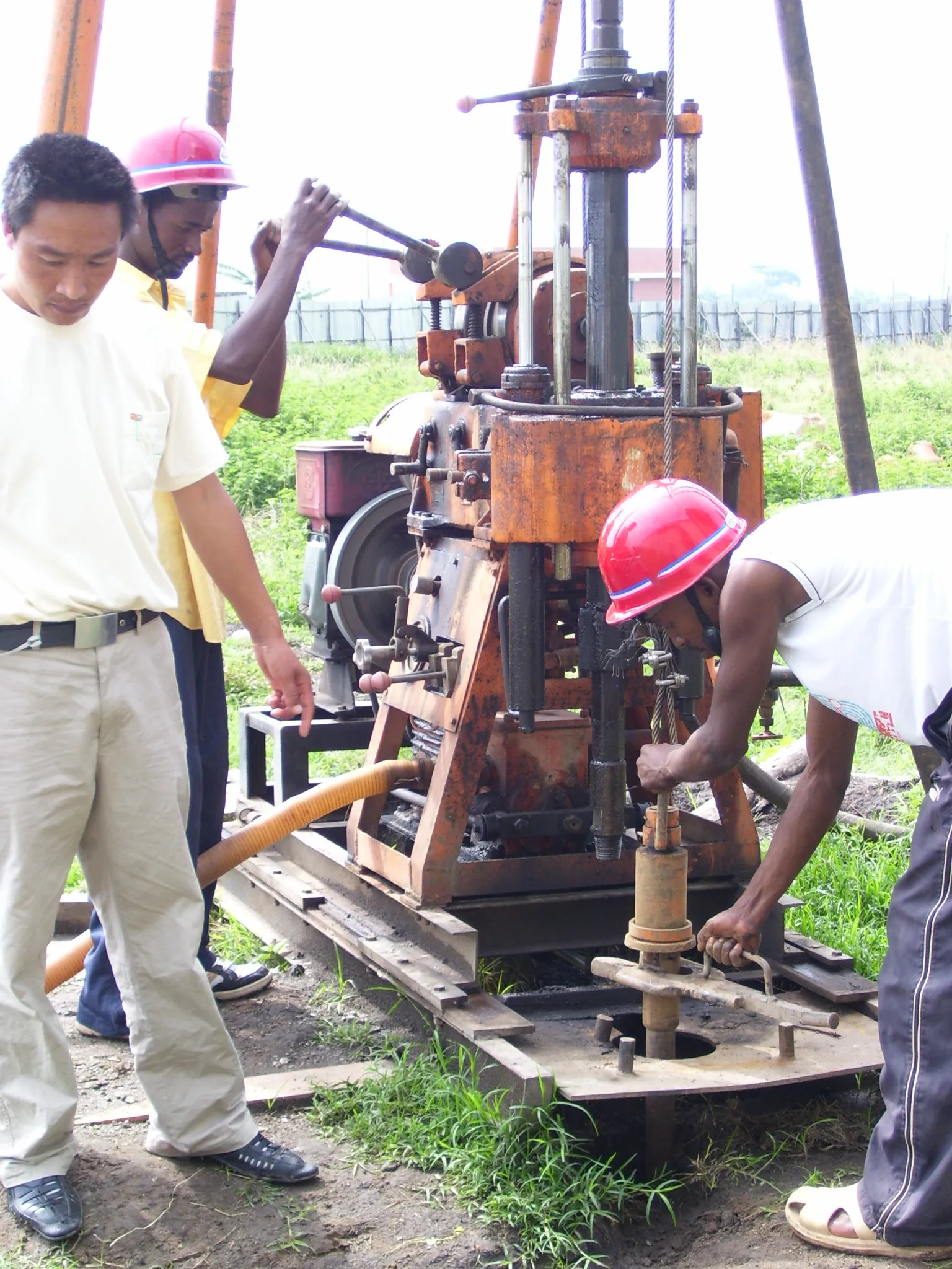 HZ-150YY drilling rig.JPG