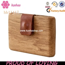 Деревянный кошелек