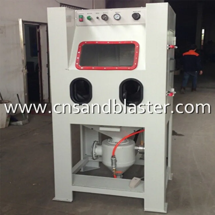 Standrad Closed Type Sandblasting Equipment With Dust Free Mini