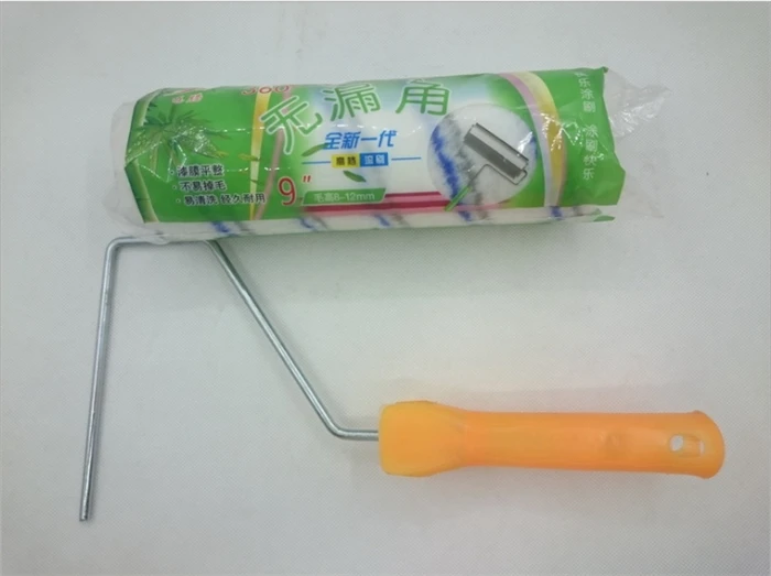 Popular in your market plastic handle painting roller 180727