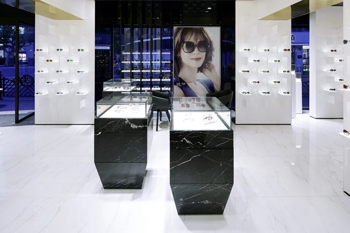 Sunglasses retail shop display wall mounted display shelves with LED lights